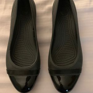 Women’s Crocs Flat